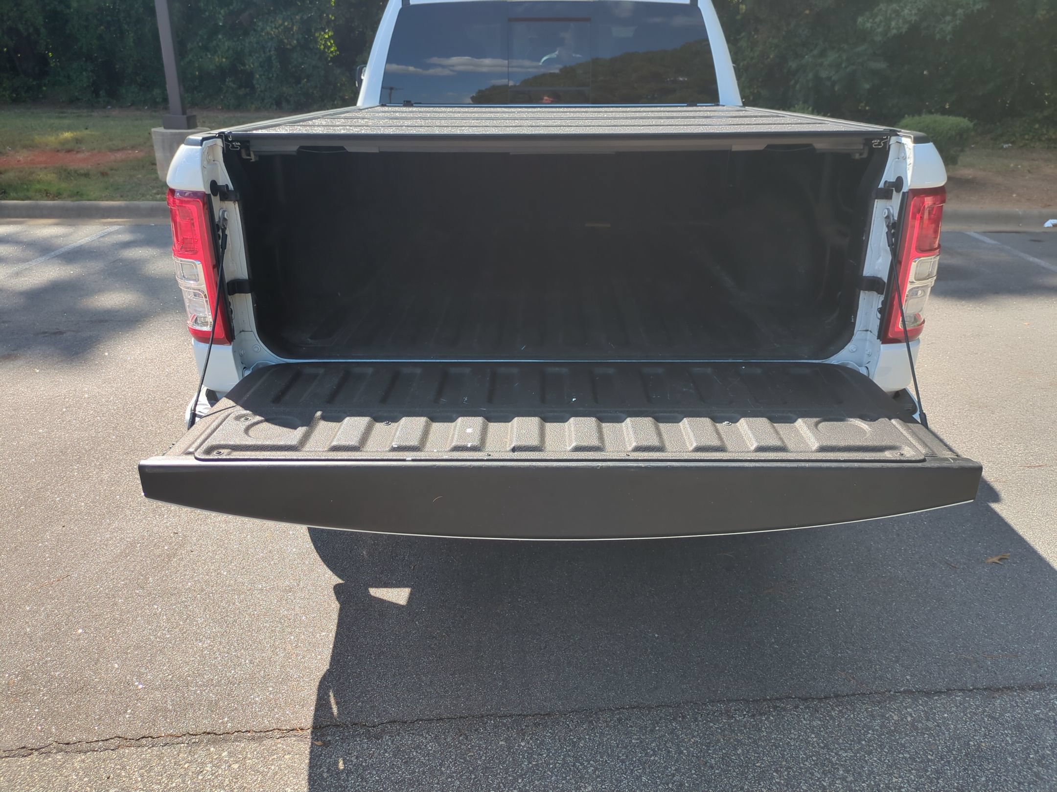 Used 2020 RAM 1500 Big Horn RWD image 29