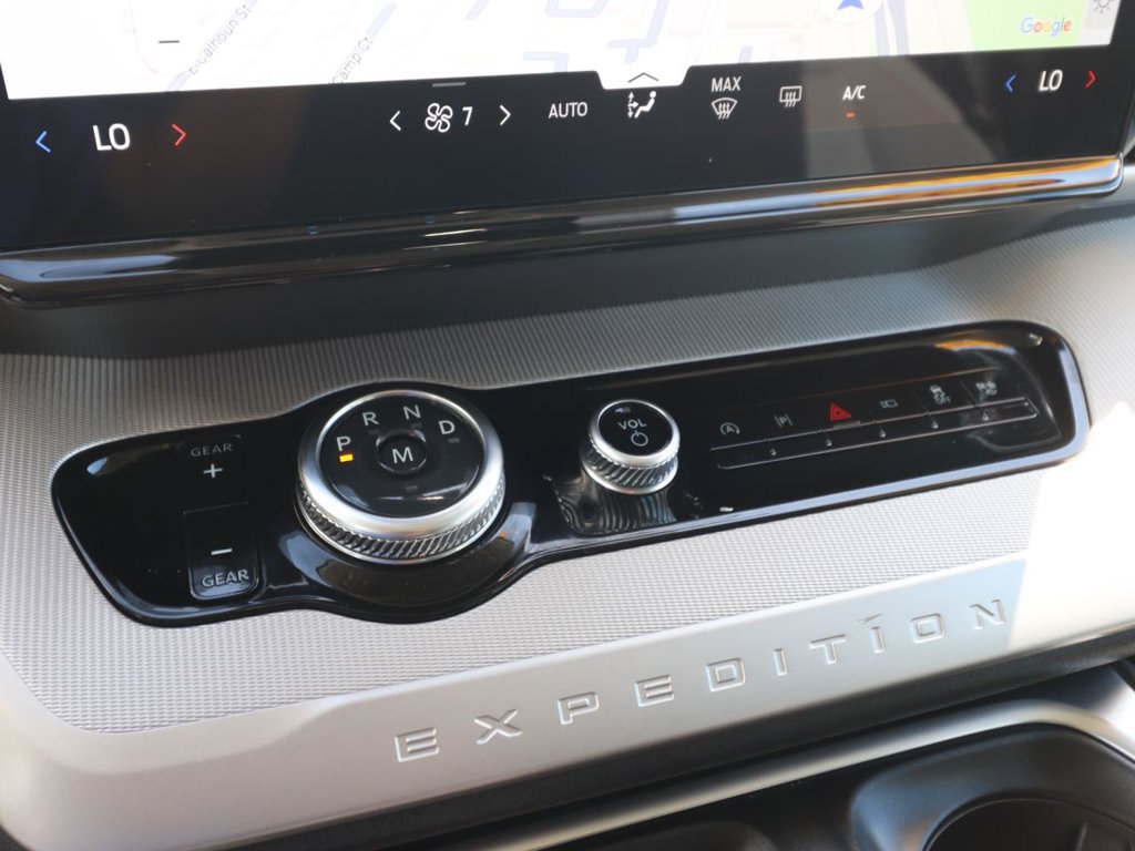 Certified 2025 Ford Expedition Active RWD image 23