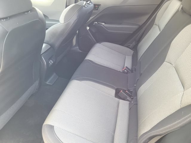 Used 2024 Subaru Crosstrek 2.0i Premium AWD/4WD image 13