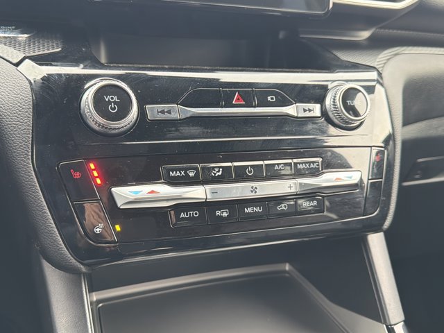 Certified 2022 Ford Explorer ST-Line AWD/4WD image 21