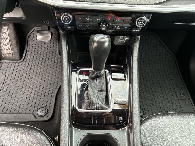 Used 2022 Jeep Compass Latitude w/ Sun and Sound Group image 26