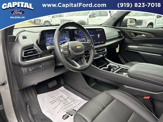Used 2025 Chevrolet Traverse High Country image 18