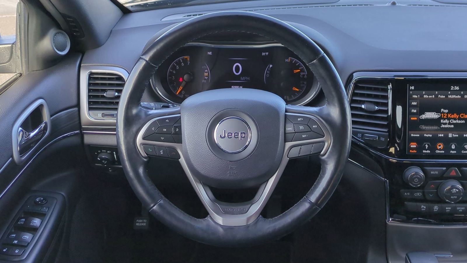 Used 2019 Jeep Grand Cherokee Limited w/ Trailer Tow Group IV image 25