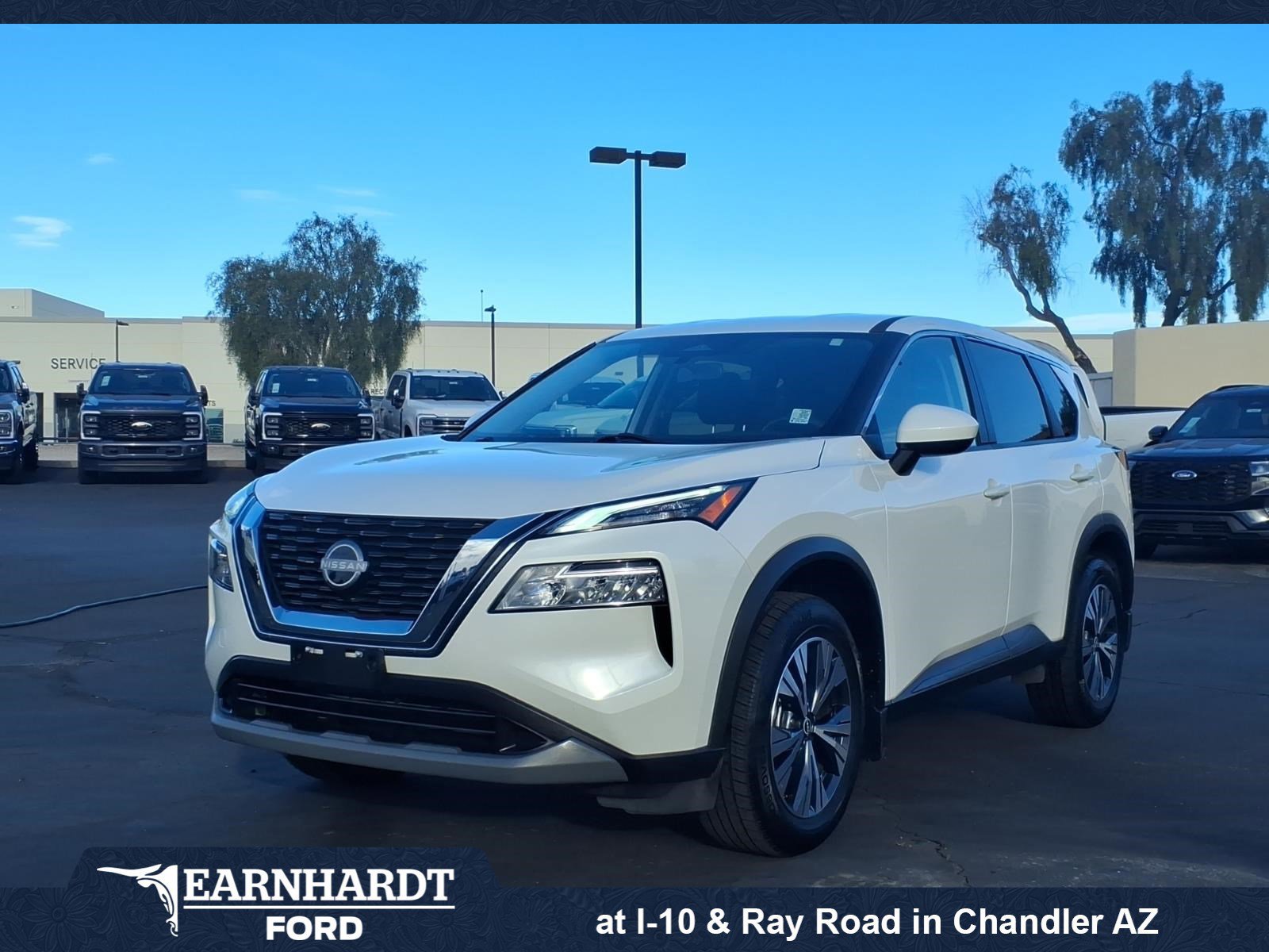 Used 2023 Nissan Rogue SV image 7