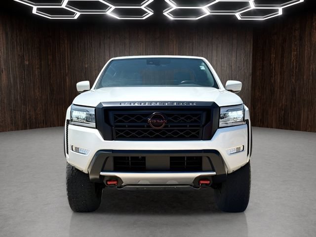 Used 2022 Nissan Frontier PRO-4X w/ Technology Package AWD/4WD image 3