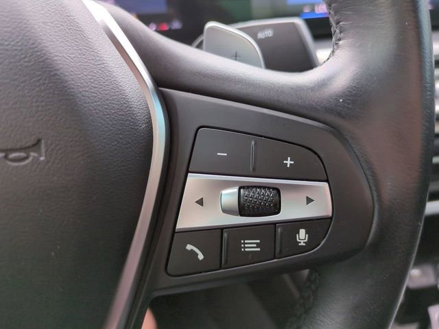 Used 2024 BMW 330i Sedan w/ Premium Package RWD image 25
