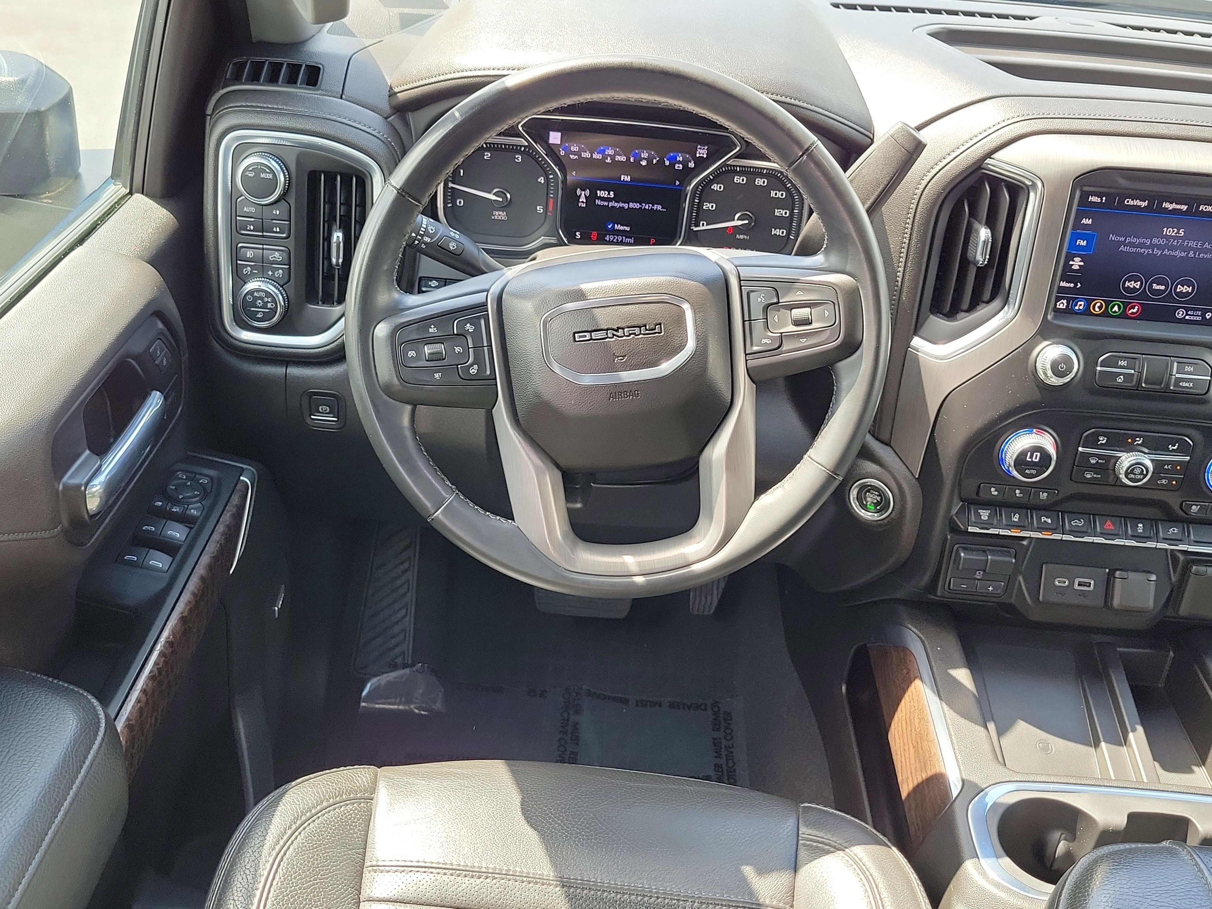Used 2023 GMC Sierra 2500 Denali w/ Technology Package AWD/4WD image 18