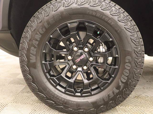 Used 2026 GMC Canyon Elevation RWD image 35