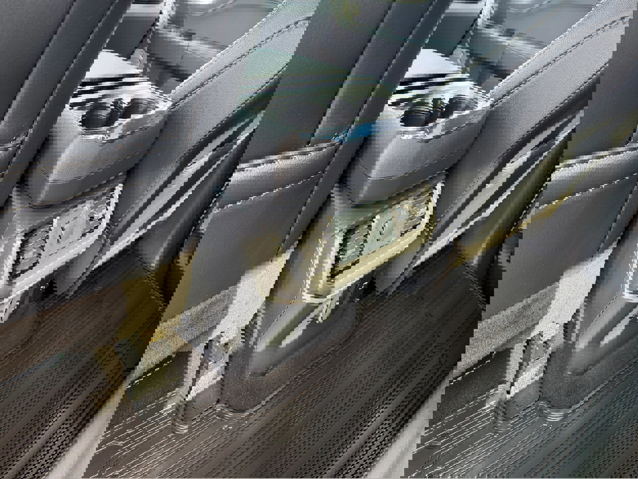 Certified 2024 Ford F150 XLT w/ Equipment Group 303A High image 18