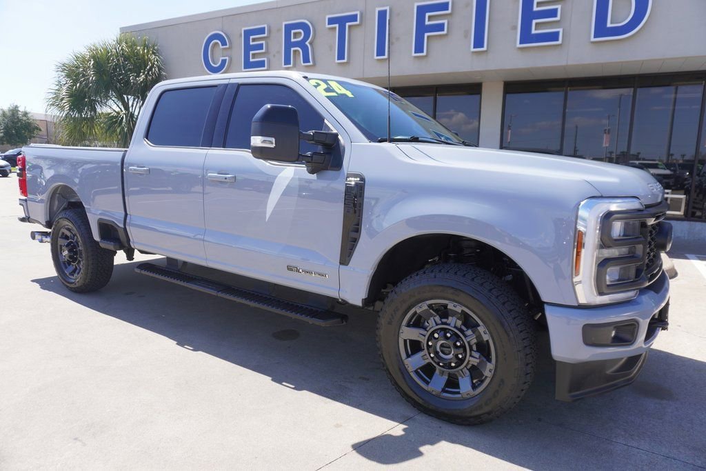 Certified 2024 Ford F250 Lariat w/ Sport Appearance Package image 5