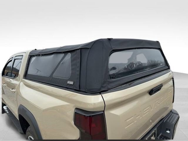 Used 2023 Chevrolet Colorado Z71 w/ Z71 Convenience Package 2 image 3