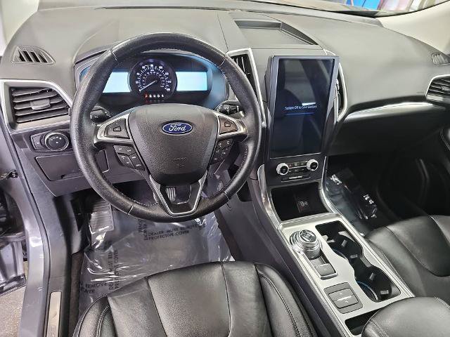 Certified 2022 Ford Edge Titanium AWD/4WD image 16