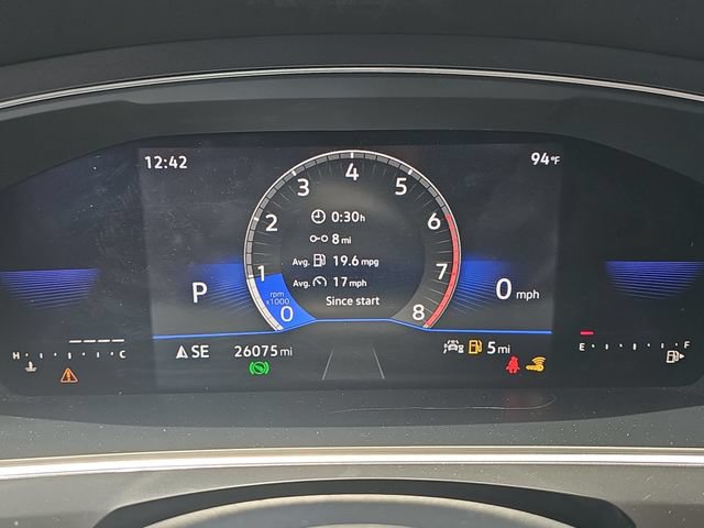 Used 2023 Volkswagen Tiguan SE R-Line FWD image 20