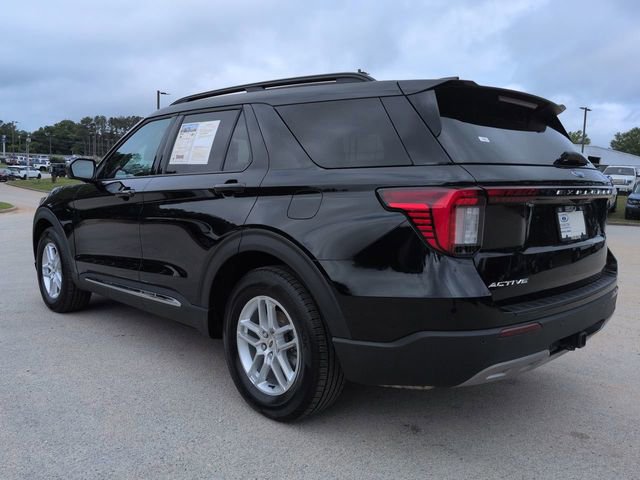 Certified 2025 Ford Explorer Active w/ Active Comfort Package RWD image 7