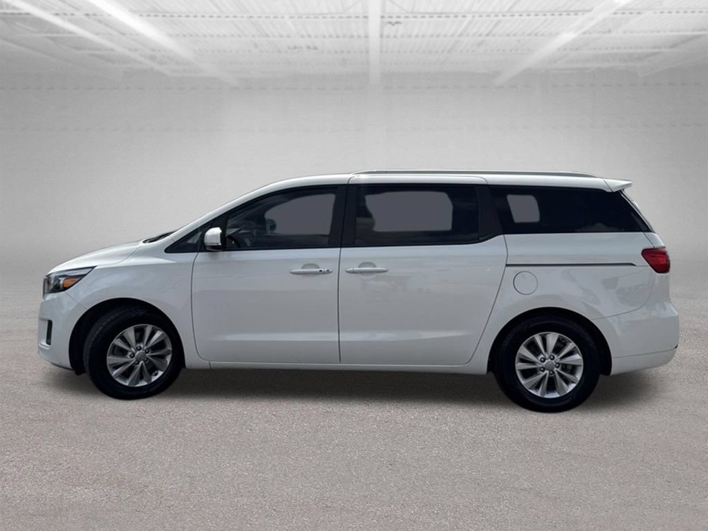 Used 2018 Kia Sedona LX w/ LX Essentials Premium Package FWD image 49