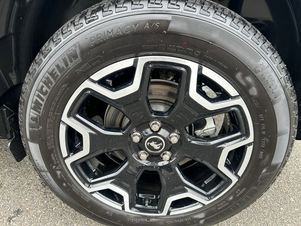 Certified 2025 Ford Bronco Sport Outer Banks w/ Outer Banks Tech Package+ AWD/4WD image 13