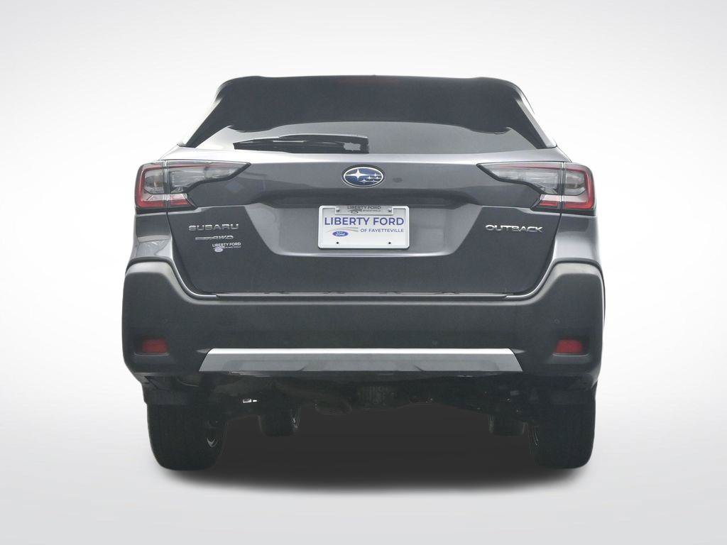 Used 2025 Subaru Outback Limited AWD/4WD image 47
