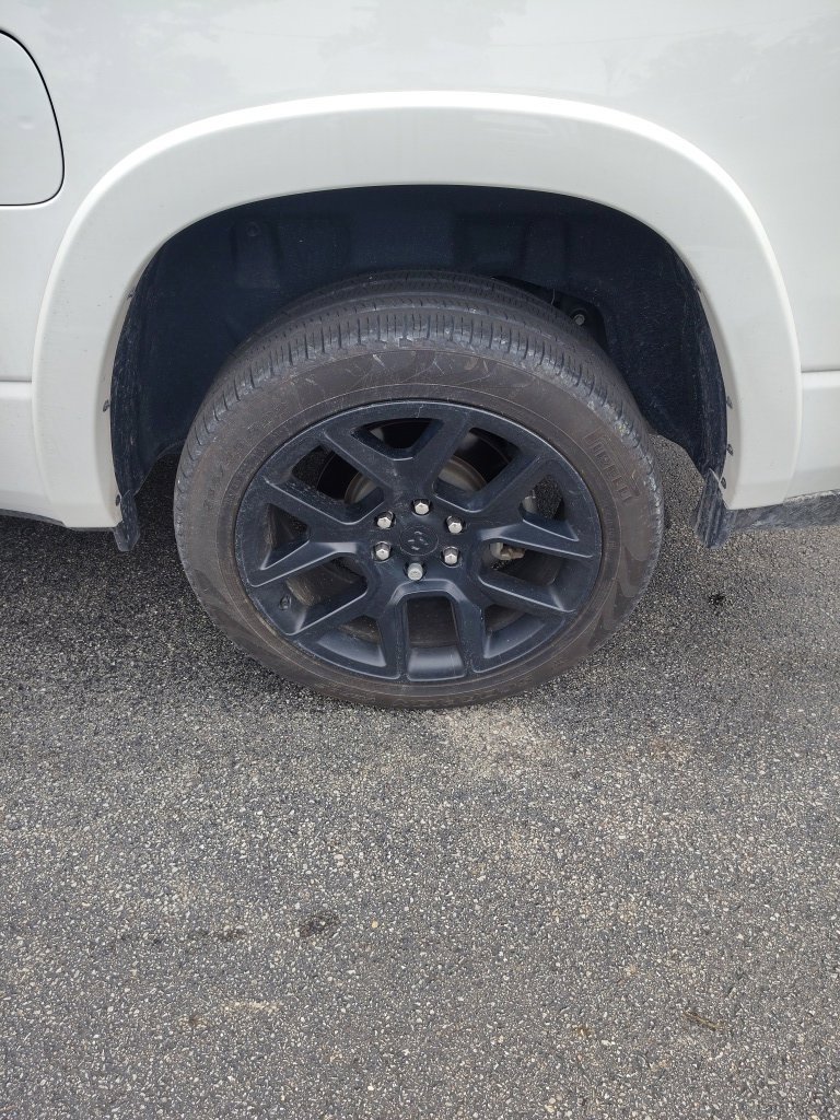 Used 2025 RAM 1500 Laramie w/ Night Edition AWD/4WD image 12