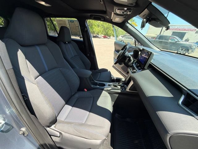 Used 2023 Toyota Corolla Cross AWD Hybrid w/ Moonroof Package image 24