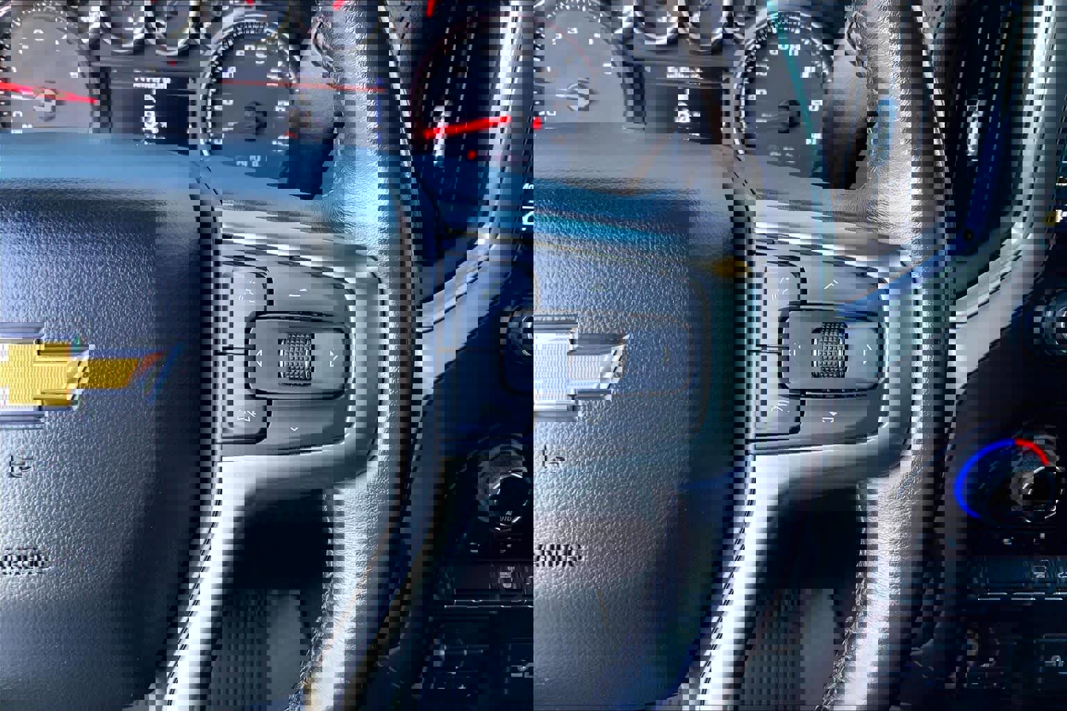 Used 2021 Chevrolet Silverado 2500 LT w/ Convenience Package image 21