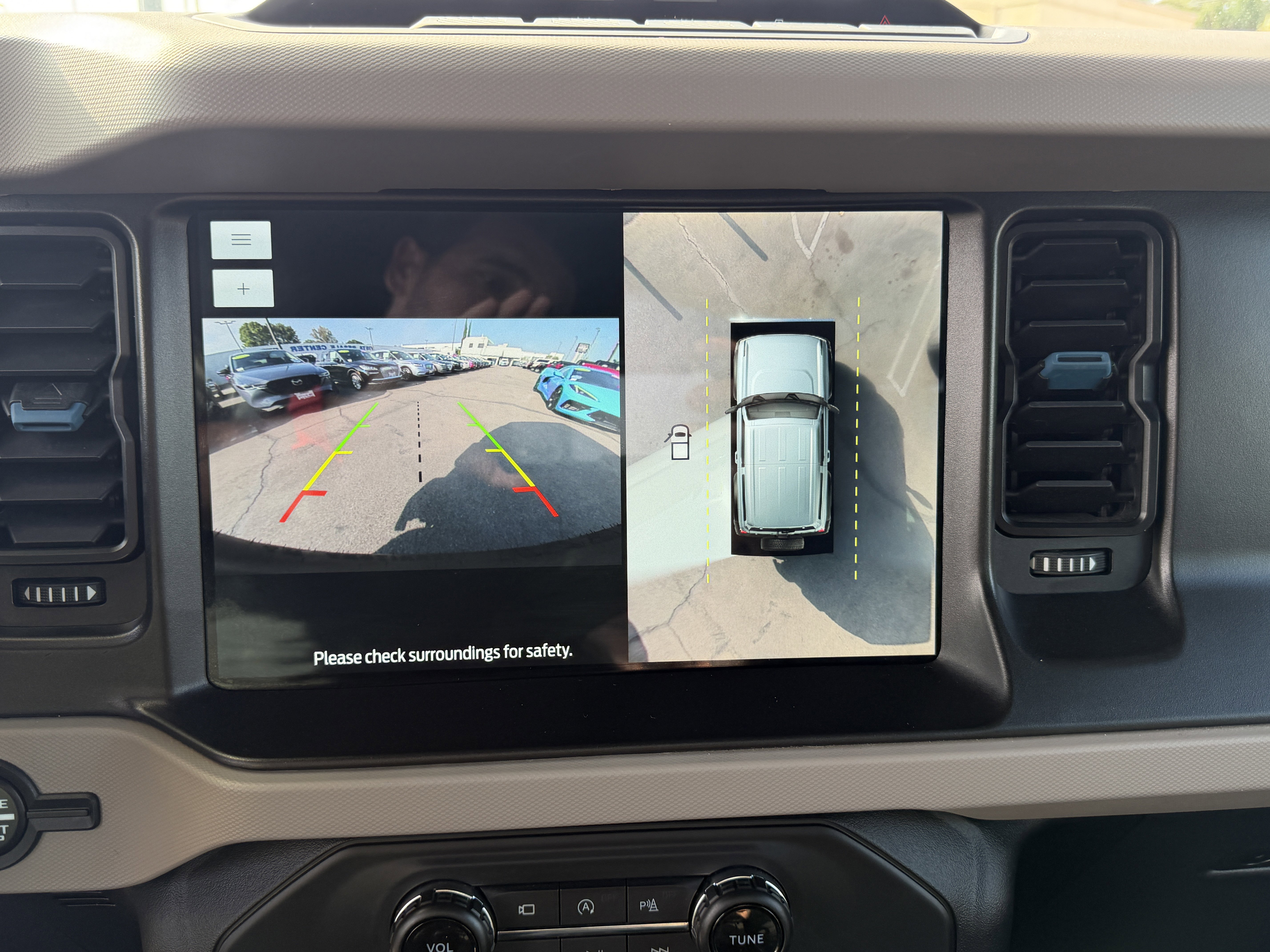 Certified 2022 Ford Bronco Wildtrak AWD/4WD image 20