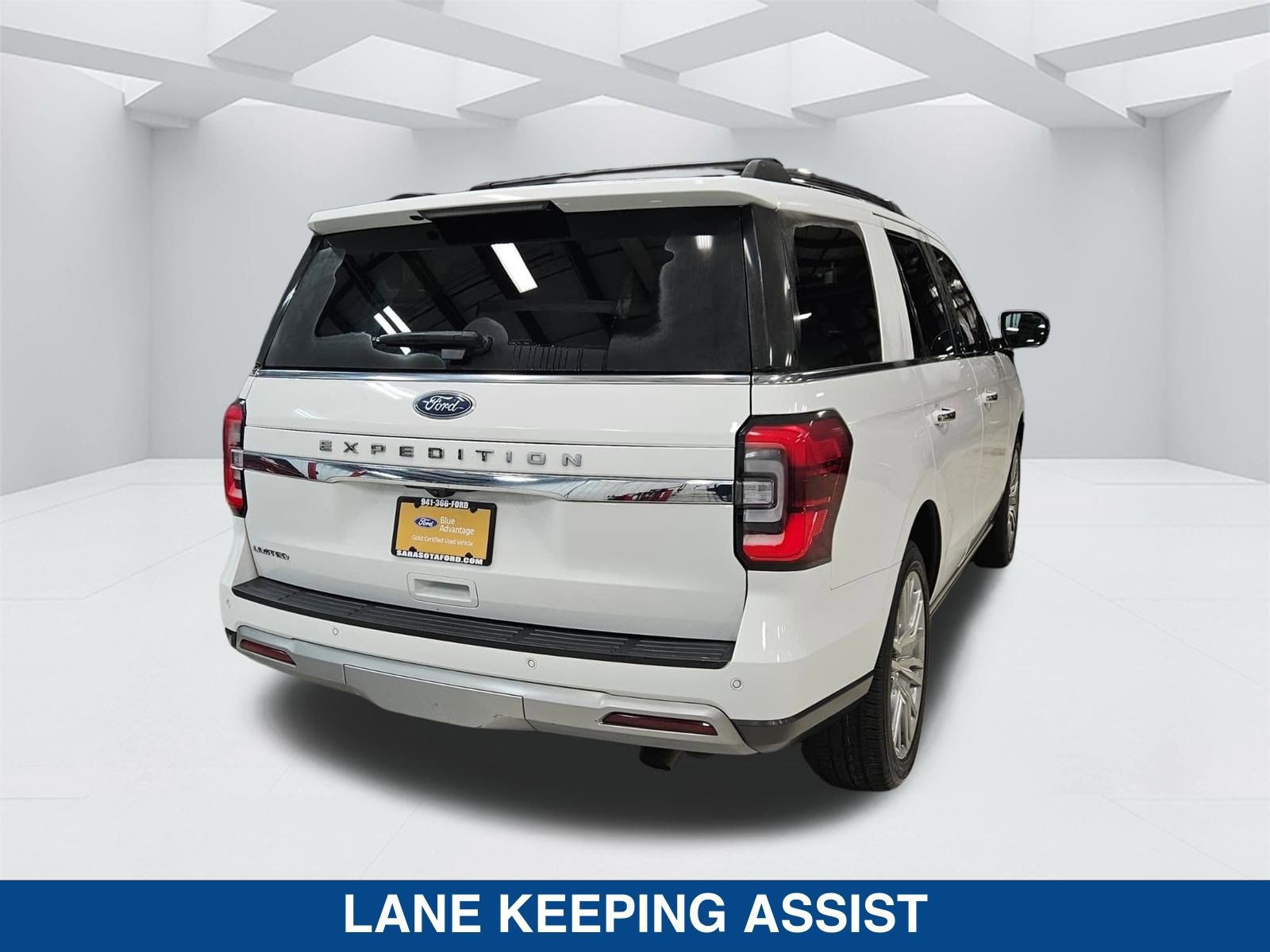 Certified 2024 Ford Expedition Limited image 4