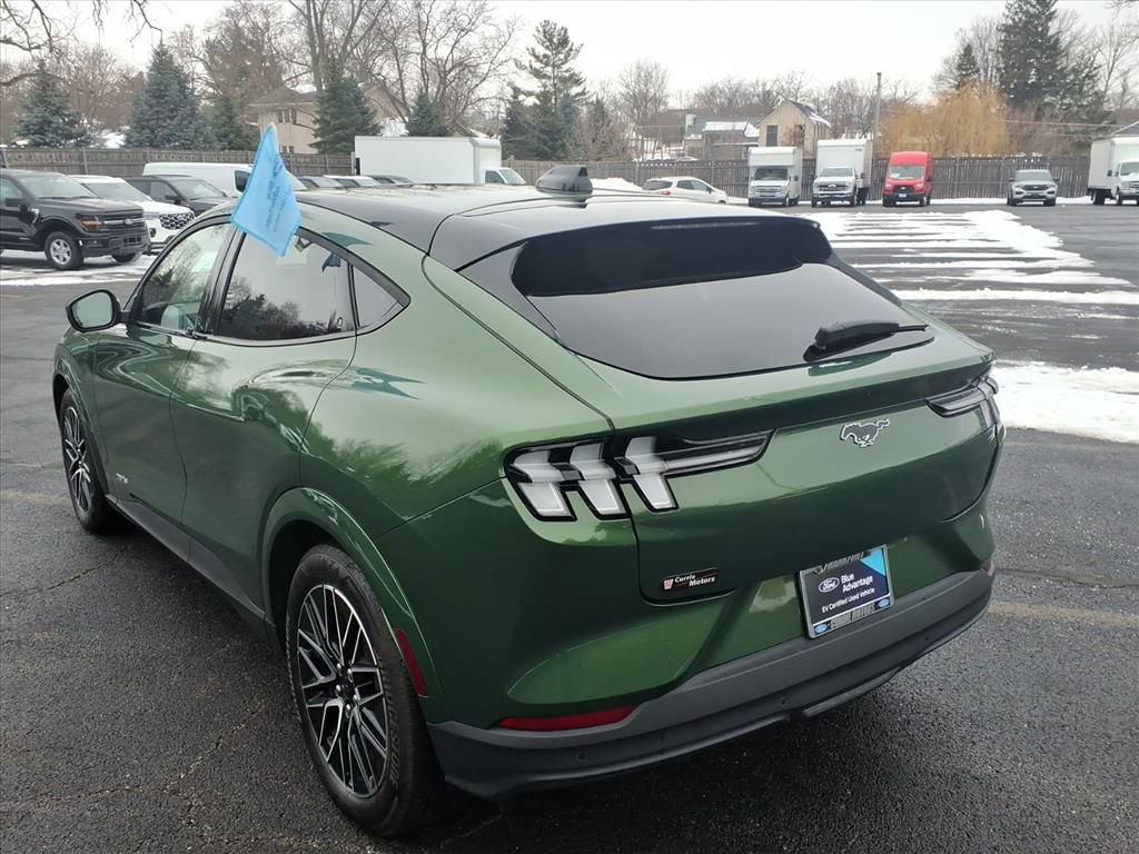 Certified 2025 Ford Mustang Mach-E Premium image 5