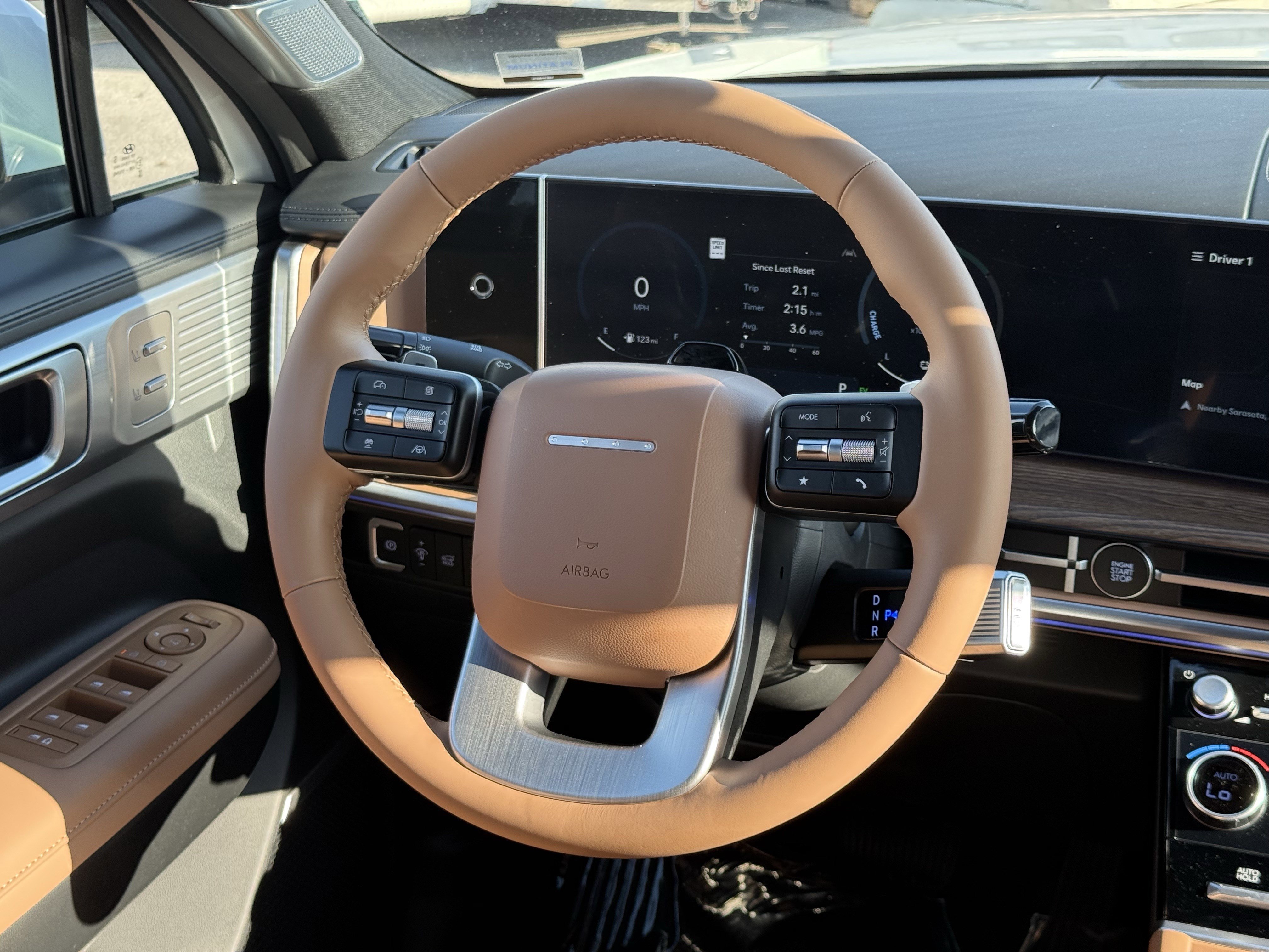 Used 2025 Hyundai Santa Fe Limited image 18