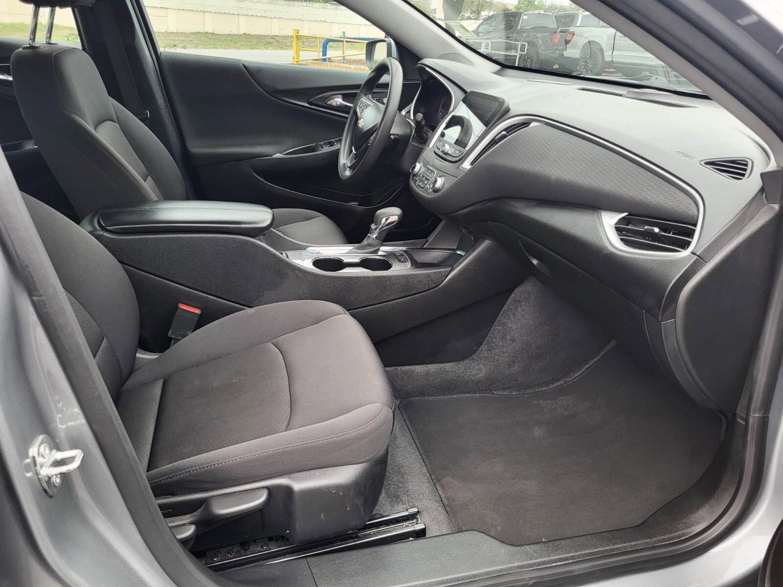 Used 2024 Chevrolet Malibu LT image 12