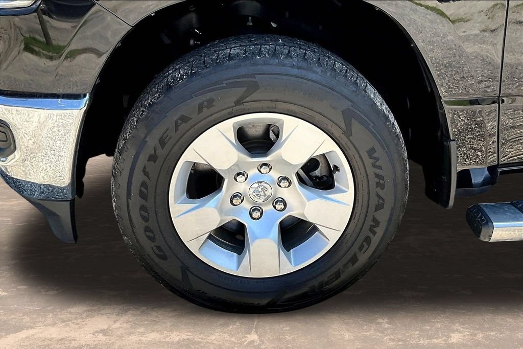 Used 2022 RAM 1500 Big Horn AWD/4WD image 37