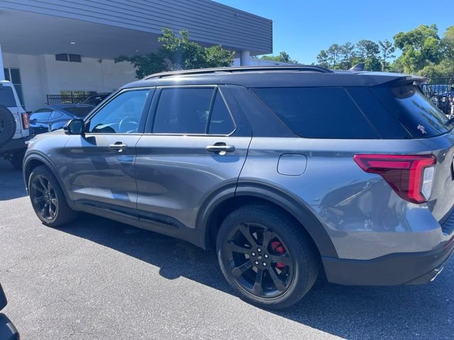Certified 2023 Ford Explorer ST w/ Equipment Group 401A AWD/4WD image 3