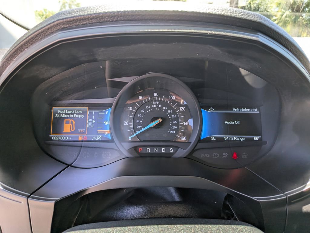 Certified 2024 Ford Edge SE w/ Black Appearance Package image 33