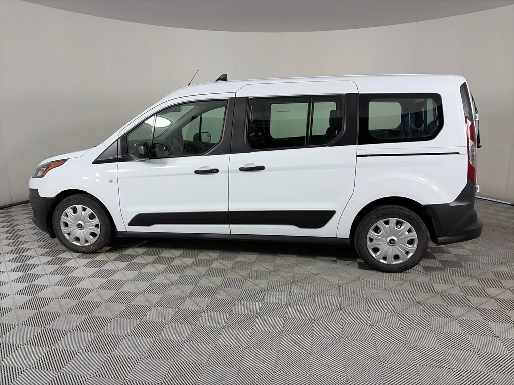 Certified 2022 Ford Transit Connect XL FWD image 4