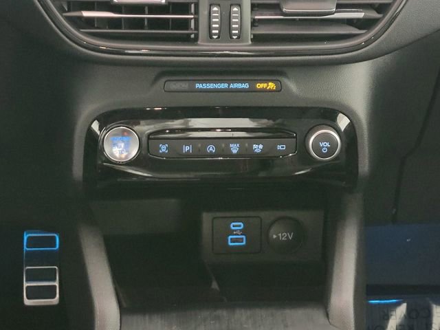 Certified 2023 Ford Escape ST-Line Elite AWD/4WD image 24
