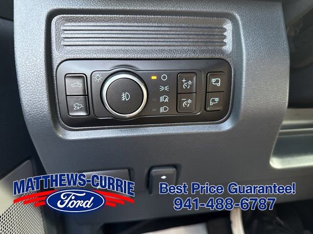 Certified 2025 Ford F250 Lariat w/ Black Appearance Package AWD/4WD image 27