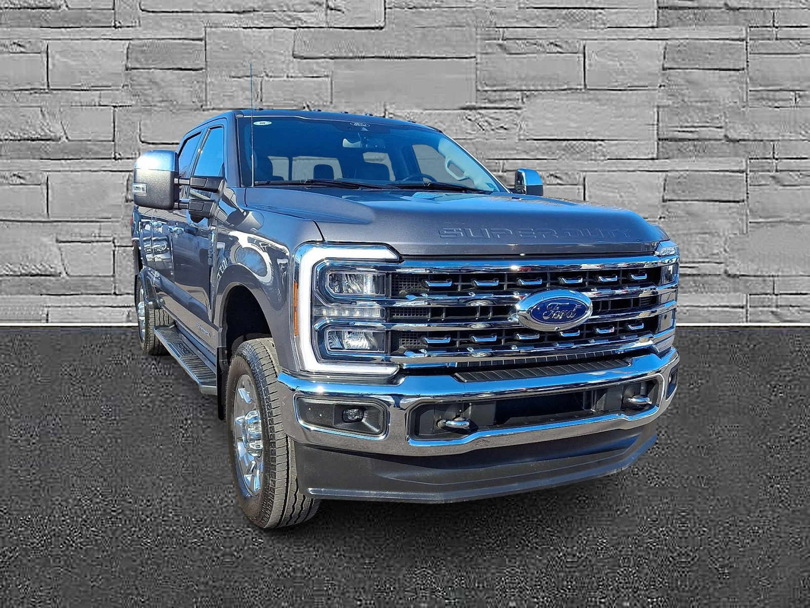 Certified 2024 Ford F350 Lariat w/ Chrome Package image 2