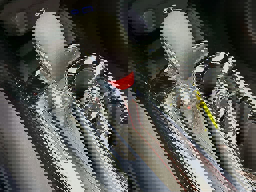 Used 2024 Chevrolet Trax RS w/ Sunroof Package image 18