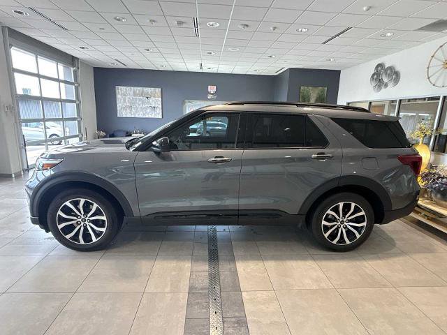 Certified 2022 Ford Explorer ST-Line w/ Class IV Trailer Tow Package AWD/4WD image 6