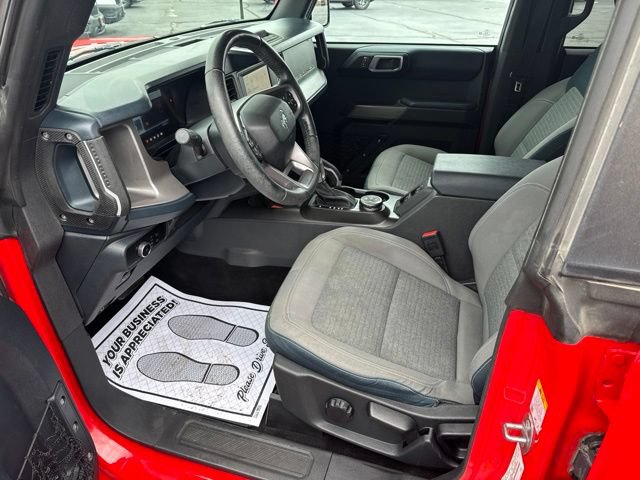 Certified 2023 Ford Bronco Outer Banks w/ Sasquatch Package AWD/4WD image 6