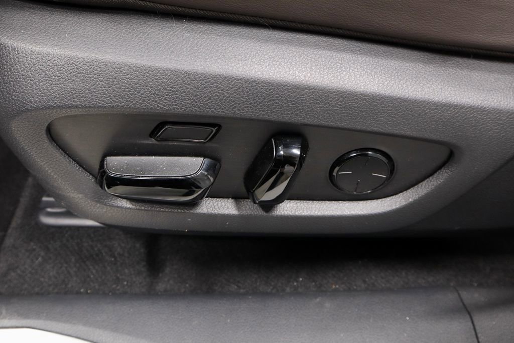 Used 2024 Lexus RX 350 AWD w/ Convenience Package image 25