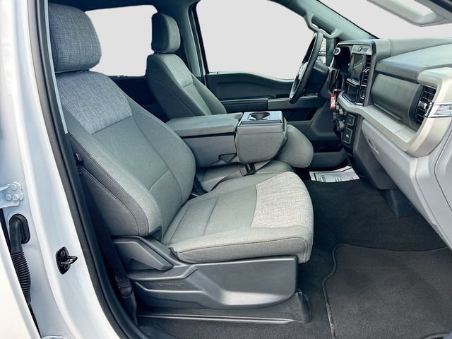 Certified 2025 Ford F250 XLT AWD/4WD image 34