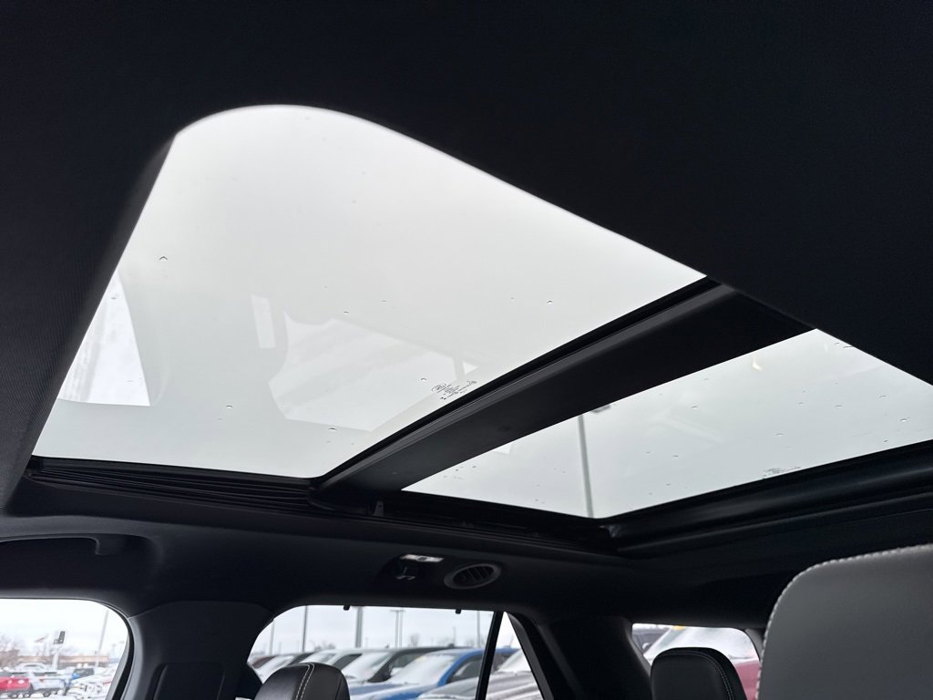 Certified 2024 Ford Explorer ST w/ Equipment Group 401A image 6