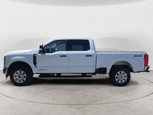 Certified 2024 Ford F250 XLT AWD/4WD image 2