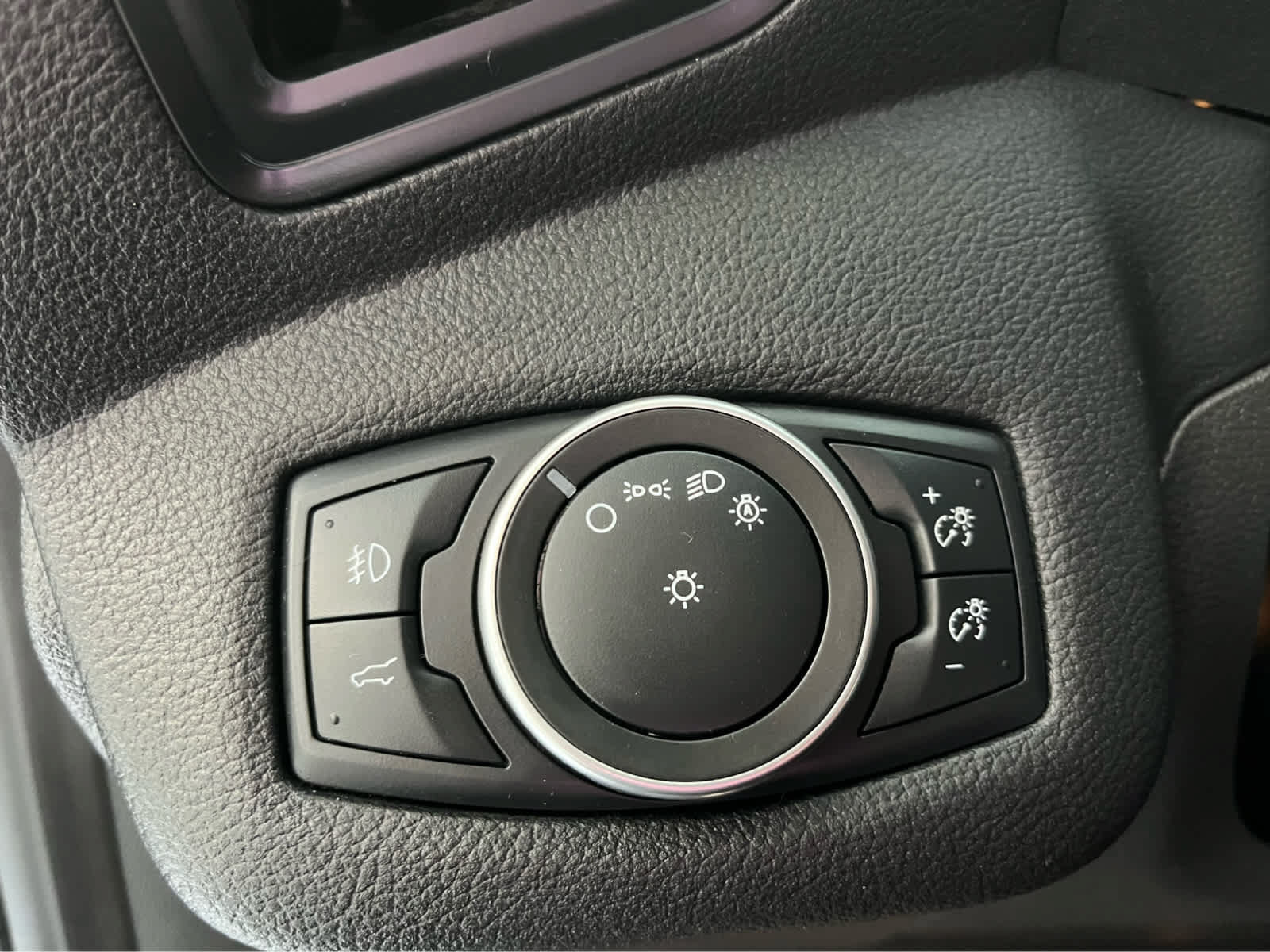 Certified 2019 Ford Escape SE AWD/4WD image 27