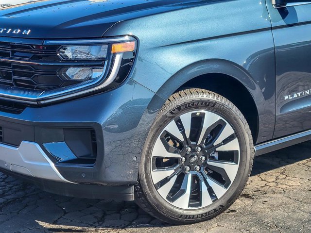 Certified 2025 Ford Expedition Platinum w/ Driver's Package image 11