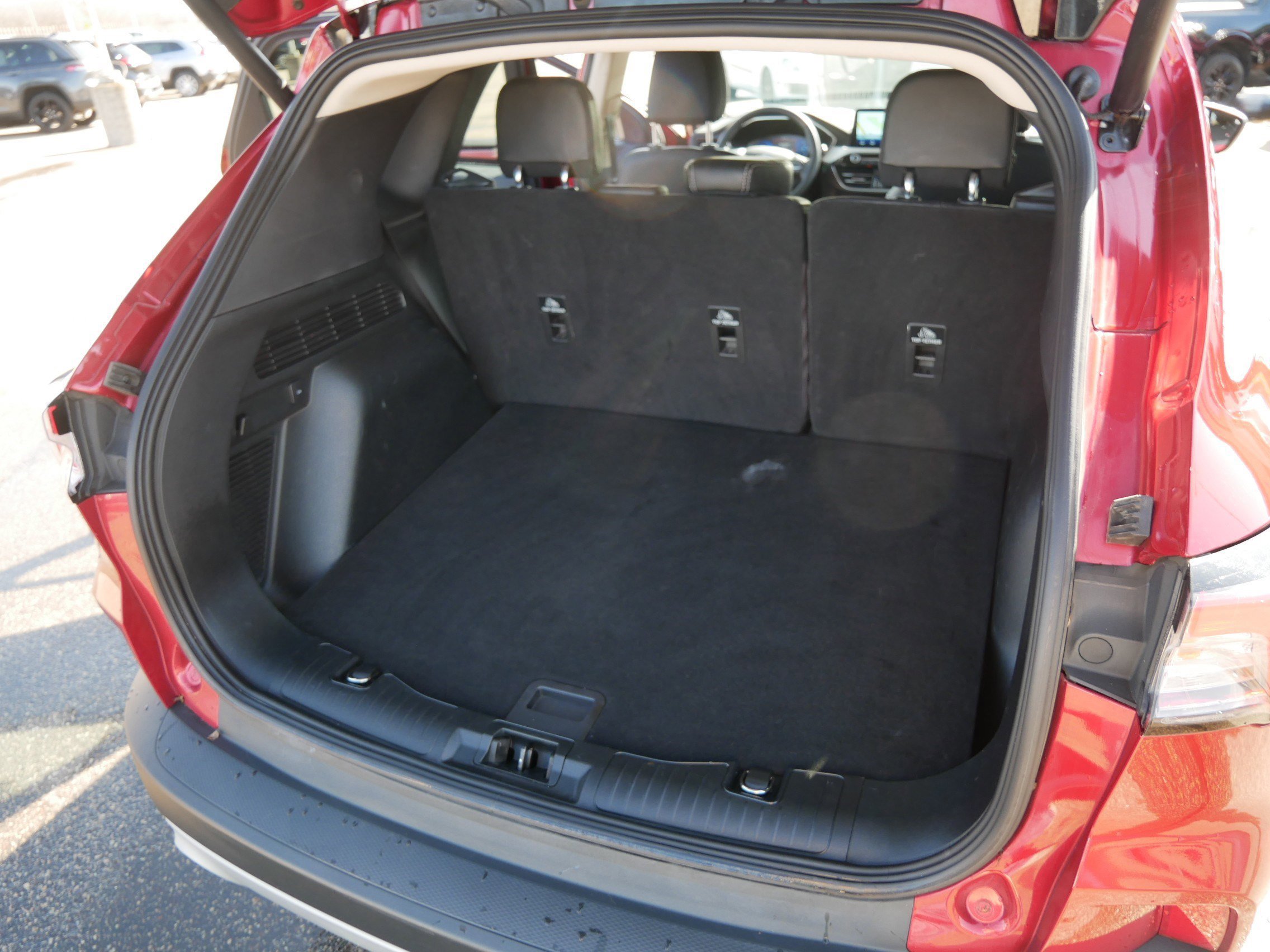 Certified 2020 Ford Escape SE Sport image 27