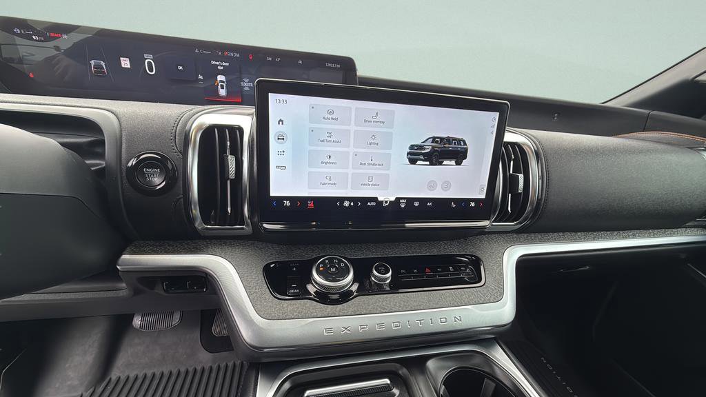 Certified 2025 Ford Expedition Tremor AWD/4WD image 25