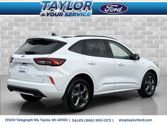 Certified 2023 Ford Escape ST-Line Select image 3