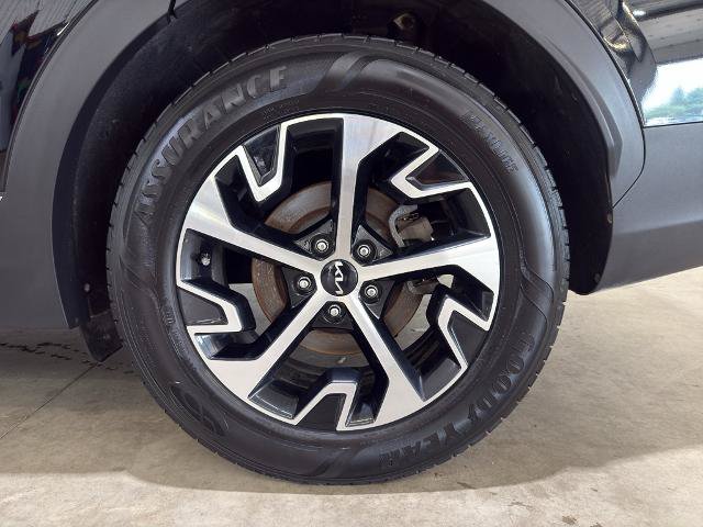 Used 2023 Kia Sportage EX FWD image 8
