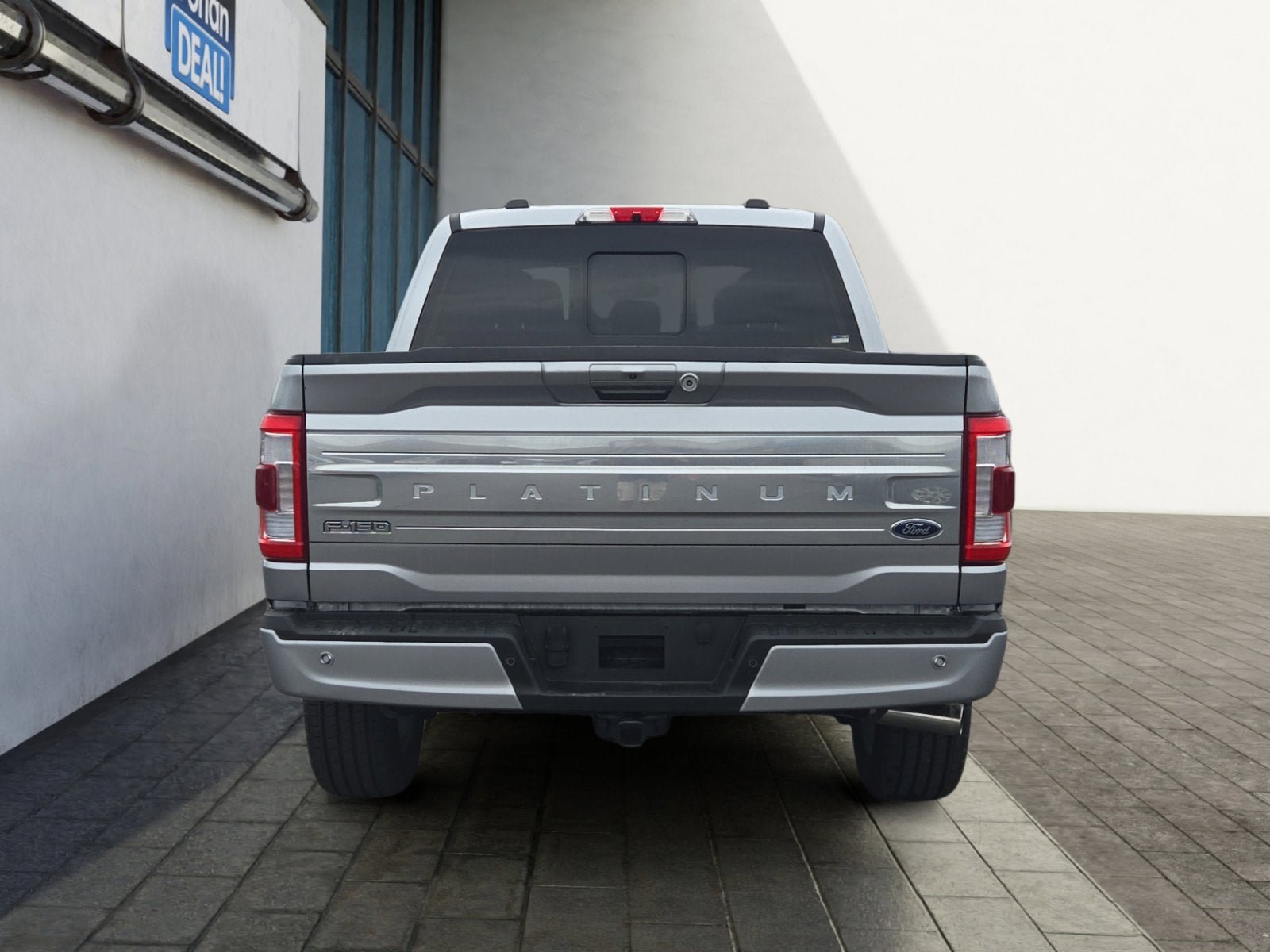 Certified 2022 Ford F150 Platinum w/ Equipment Group 701A High AWD/4WD image 4